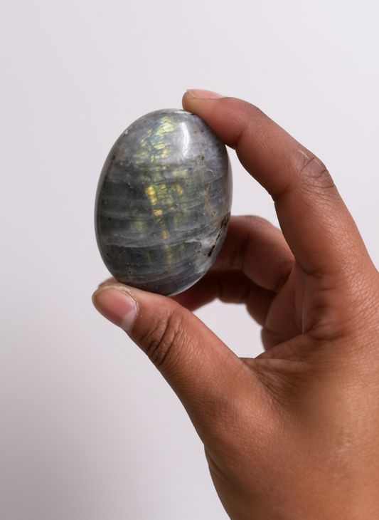 Labradorite Palmstone(s)