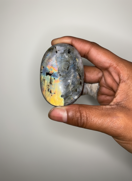 Labradorite Palmstone(s)
